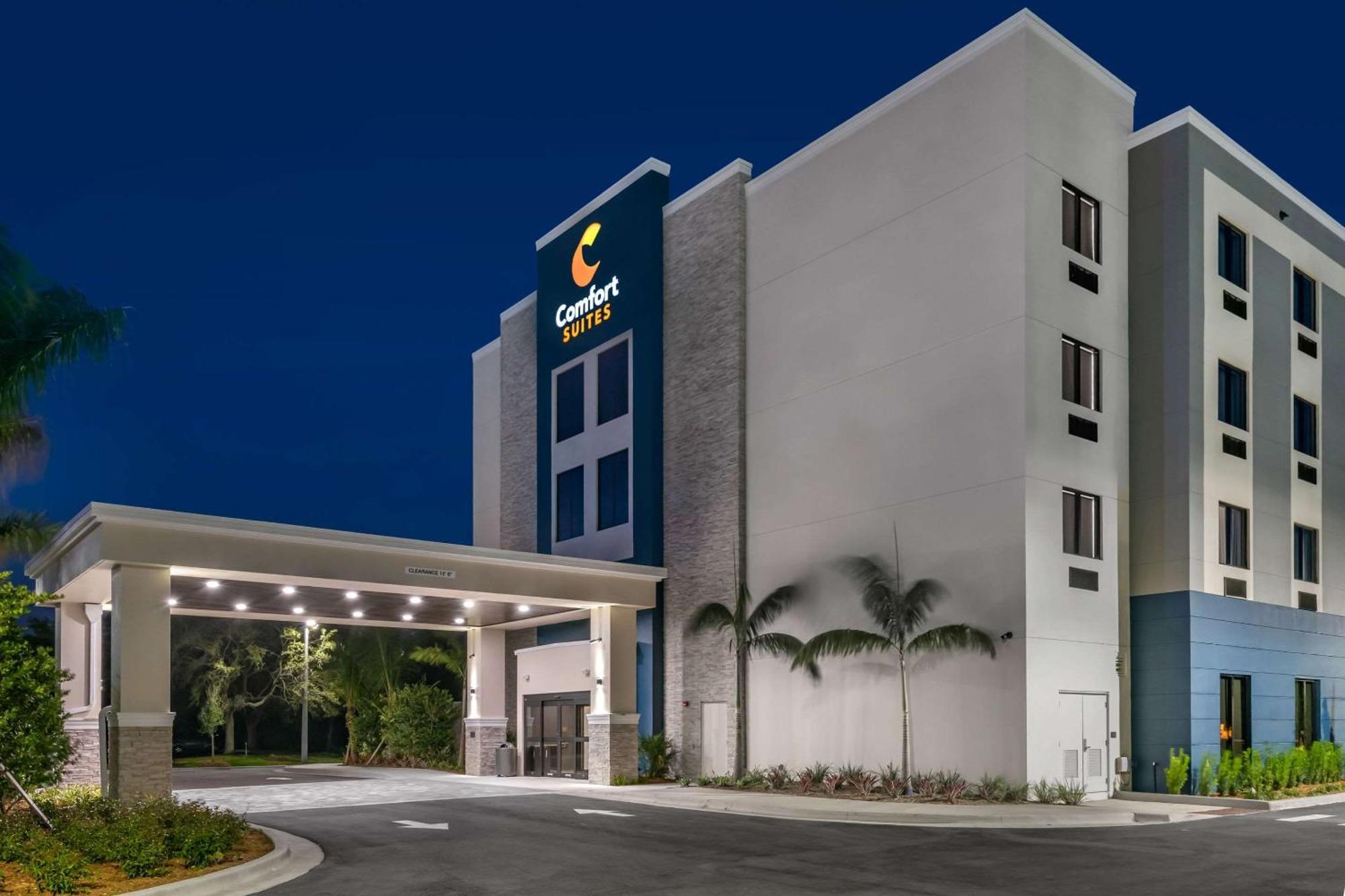 Comfort Suites Stuart-Hutchinson Island Екстер'єр фото