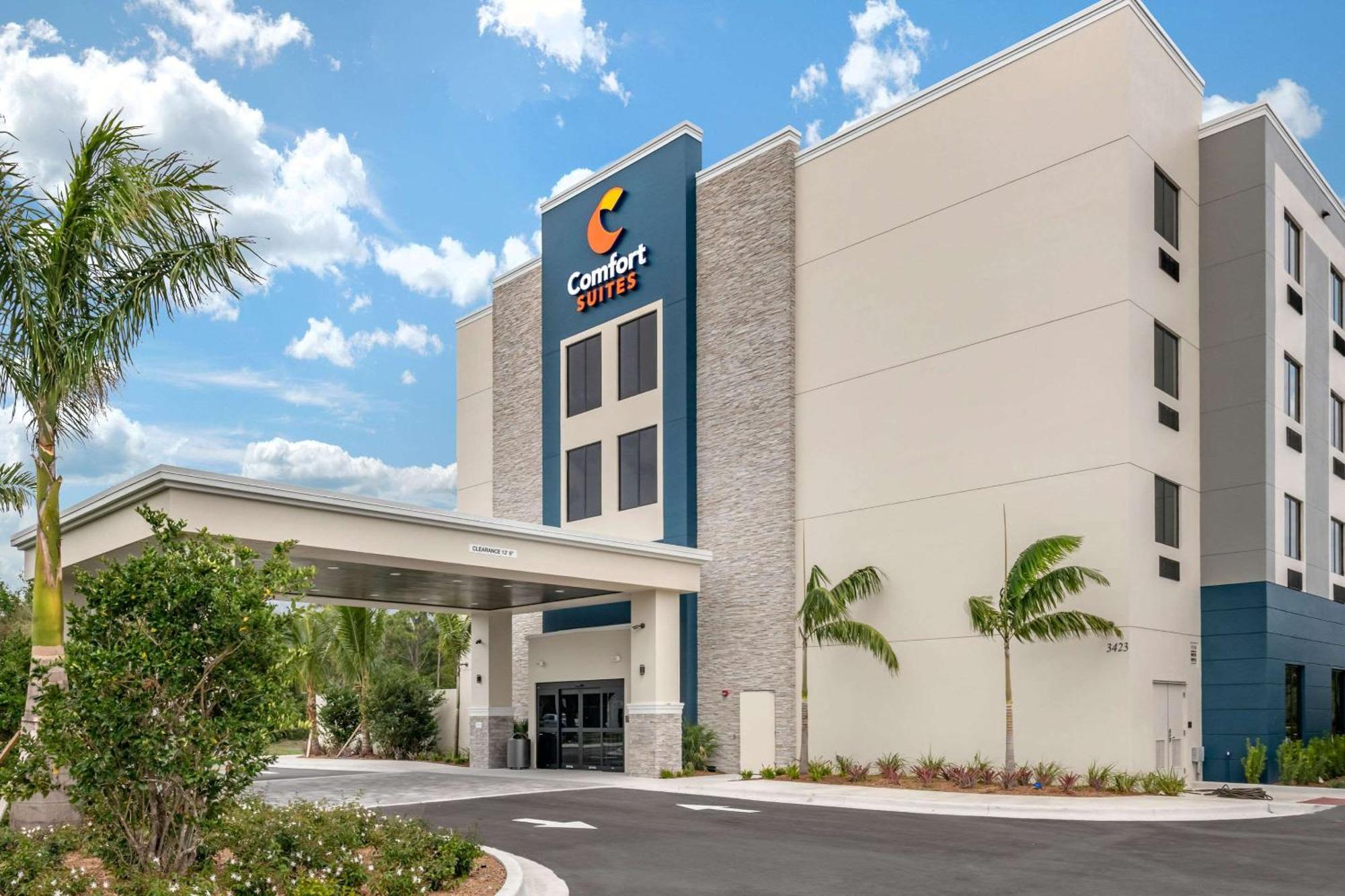 Comfort Suites Stuart-Hutchinson Island Екстер'єр фото